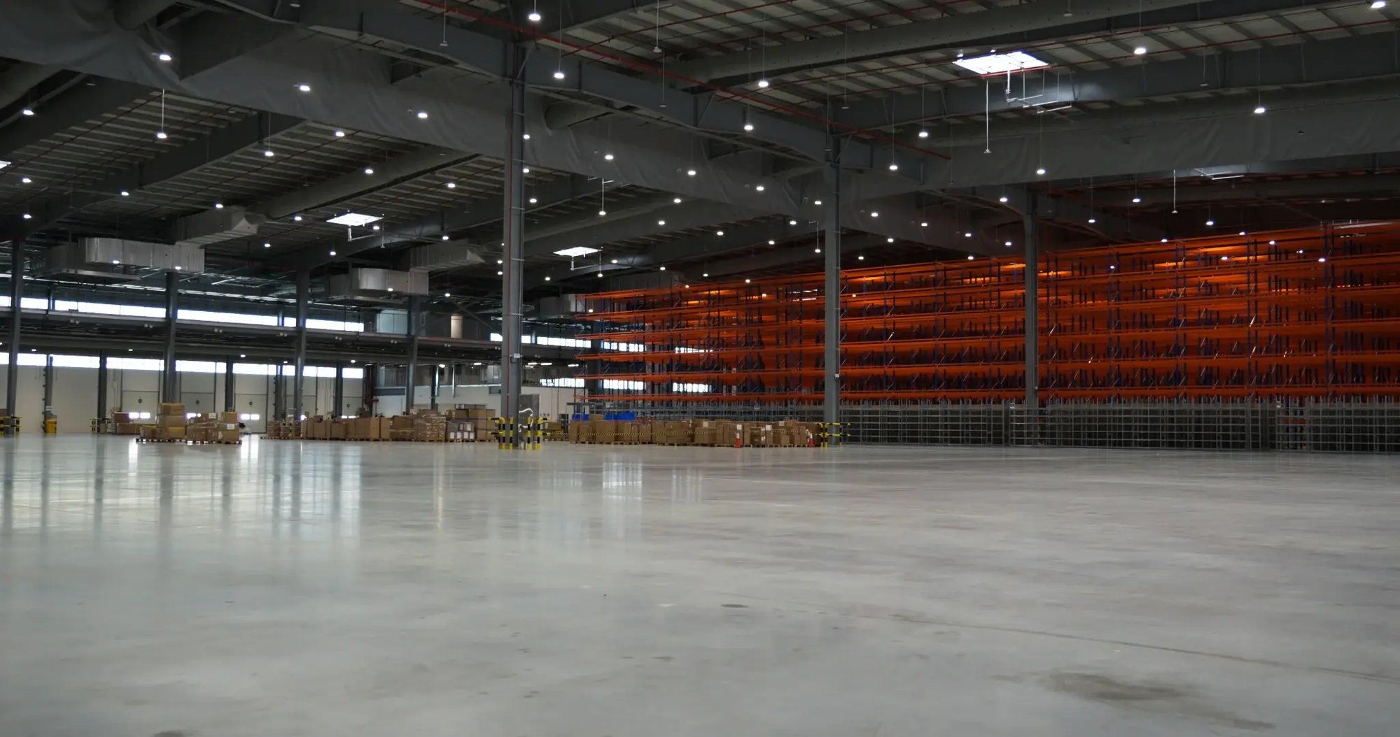 High-bay warehousing
